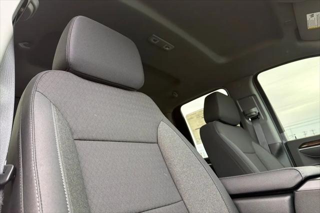 2026 GMC Sierra 2500HD Double Cab, Standard Bed, SLE, RWD