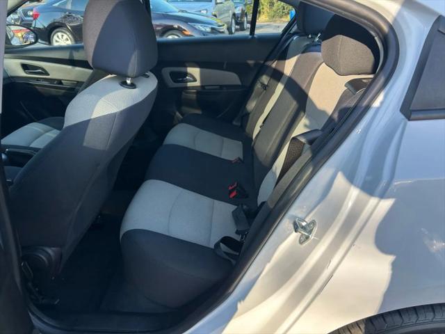 2016 Chevrolet Cruze Limited LS Auto
