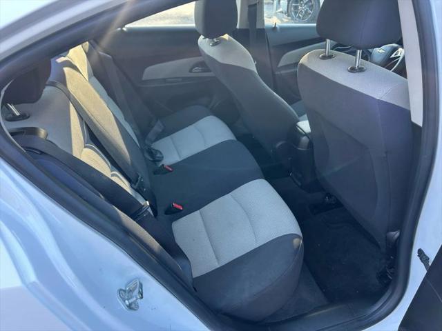 2016 Chevrolet Cruze Limited LS Auto