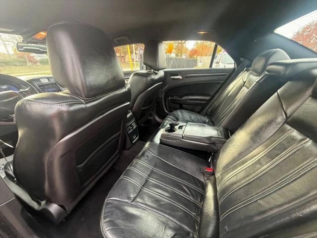 2016 Chrysler 300 300S