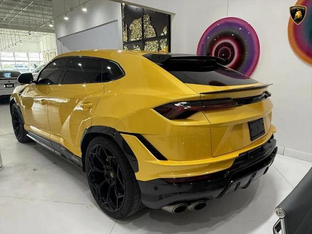2024 Lamborghini Urus Performante