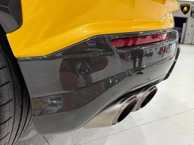 2024 Lamborghini Urus Performante