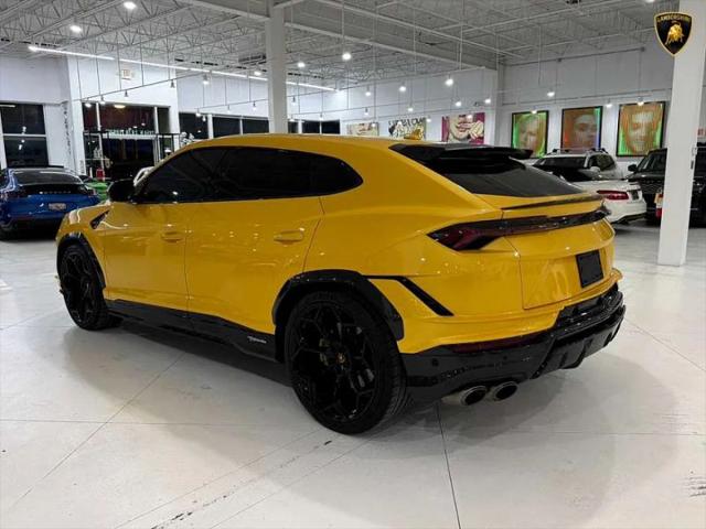 2024 Lamborghini Urus Performante