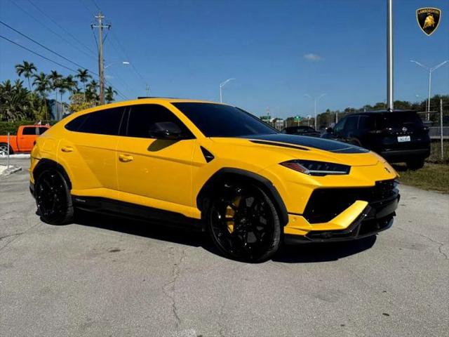 2024 Lamborghini Urus Performante