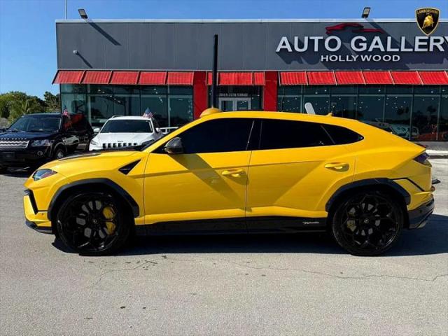 2024 Lamborghini Urus Performante