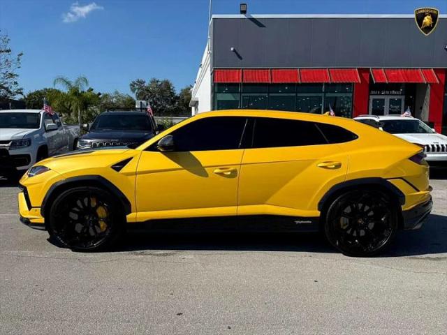 2024 Lamborghini Urus Performante