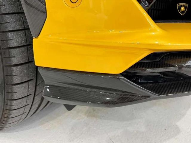 2024 Lamborghini Urus Performante
