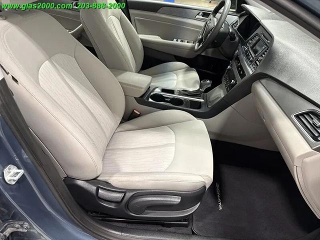 2016 Hyundai Sonata Hybrid SE