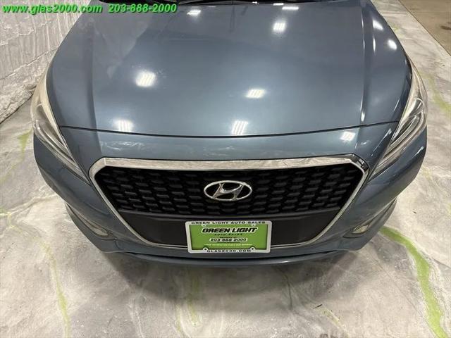 2016 Hyundai Sonata Hybrid SE