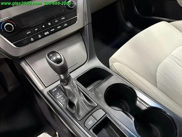 2016 Hyundai Sonata Hybrid SE