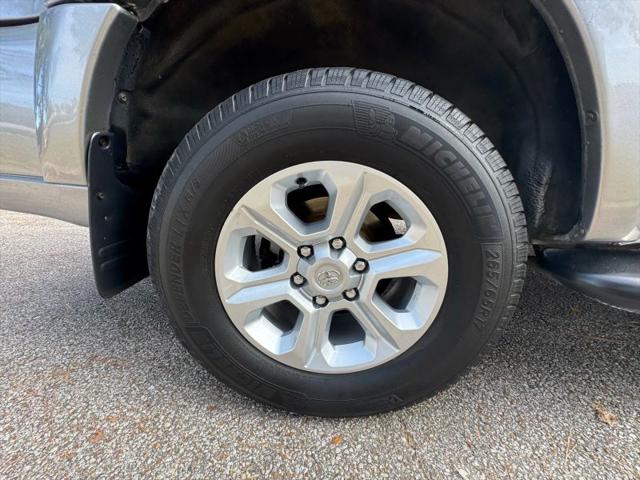 2004 Toyota Sequoia Limited V8