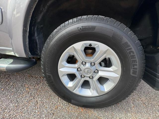 2004 Toyota Sequoia Limited V8