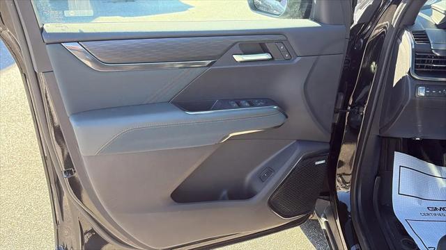 2024 GMC Acadia AWD AT4