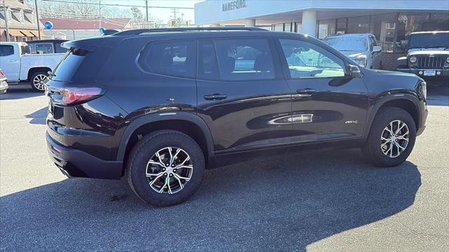2024 GMC Acadia AWD AT4