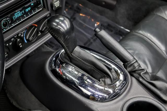 2000 Plymouth Prowler Base