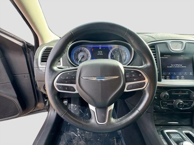 2022 Chrysler 300 Touring