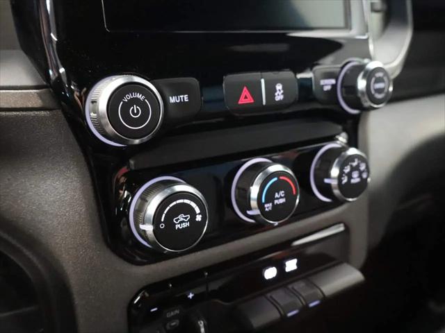 2025 Ram 2500 Tradesman Crew Cab 4x2 8 Box