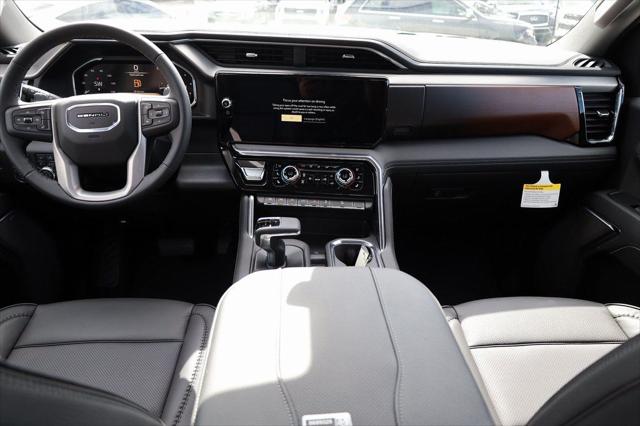 2026 GMC Sierra 1500 Crew Cab, Standard Bed, Denali, 4WD