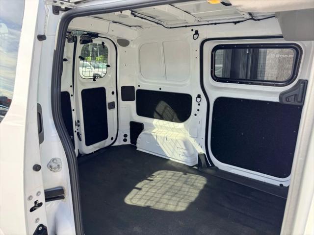 2020 Nissan NV200 Compact Cargo SV Xtronic CVT