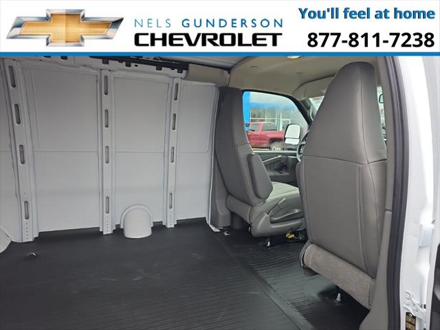 2025 Chevrolet Express Cargo Van RWD 2500 Regular Wheelbase WT