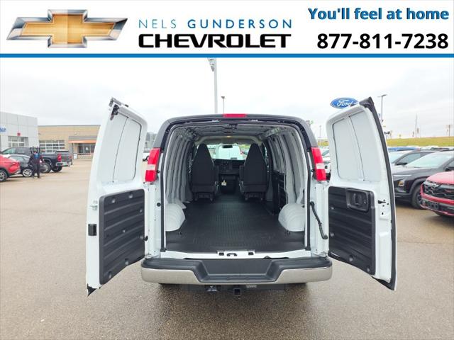 2025 Chevrolet Express Cargo Van RWD 2500 Regular Wheelbase WT