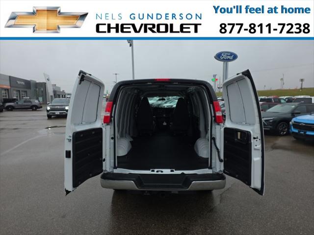 2025 Chevrolet Express Cargo Van RWD 2500 Regular Wheelbase WT