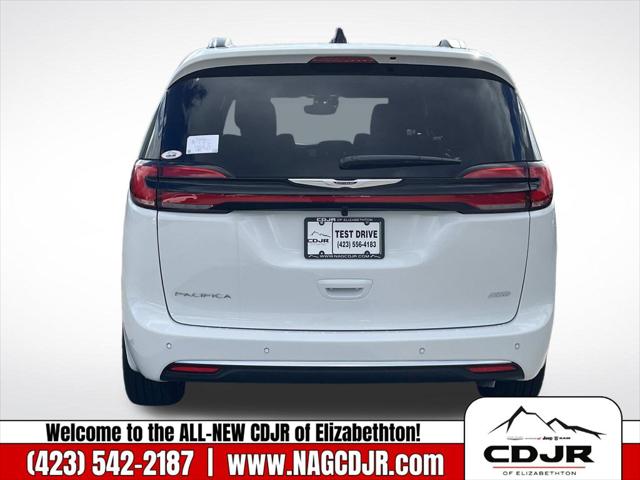 2026 Chrysler Pacifica Pinnacle AWD
