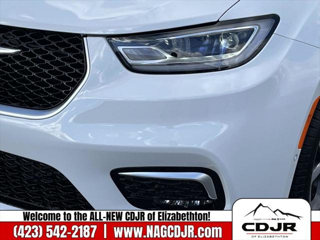 2026 Chrysler Pacifica Pinnacle AWD