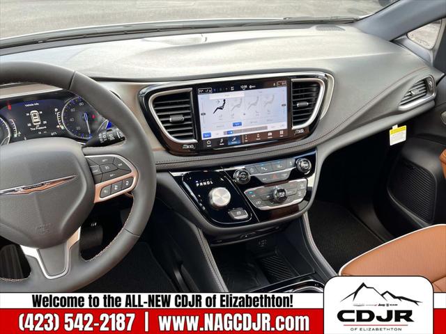 2026 Chrysler Pacifica Pinnacle AWD