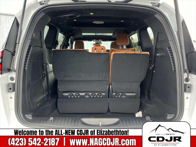 2026 Chrysler Pacifica Pinnacle AWD