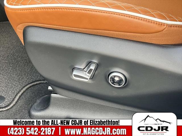 2026 Chrysler Pacifica Pinnacle AWD