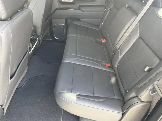 2023 GMC Sierra 1500 4WD Crew Cab Short Box SLT