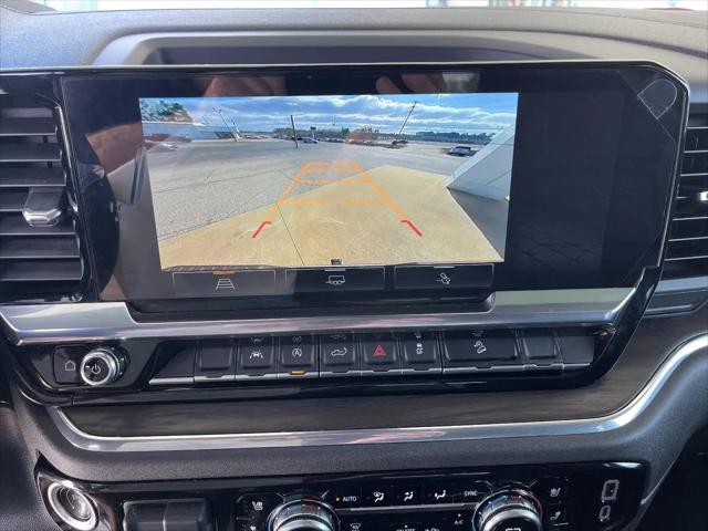2023 GMC Sierra 1500 4WD Crew Cab Short Box SLT