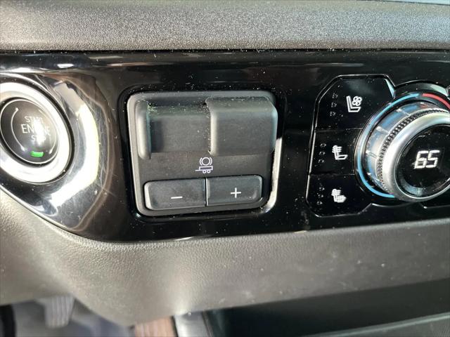 2023 GMC Sierra 1500 4WD Crew Cab Short Box SLT
