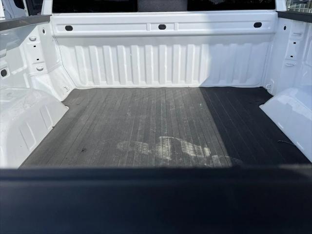 2023 GMC Sierra 1500 4WD Crew Cab Short Box SLT