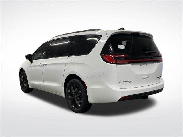 2026 Chrysler Pacifica Limited AWD