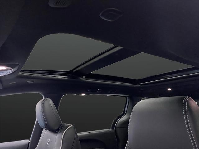 2026 Chrysler Pacifica Limited AWD