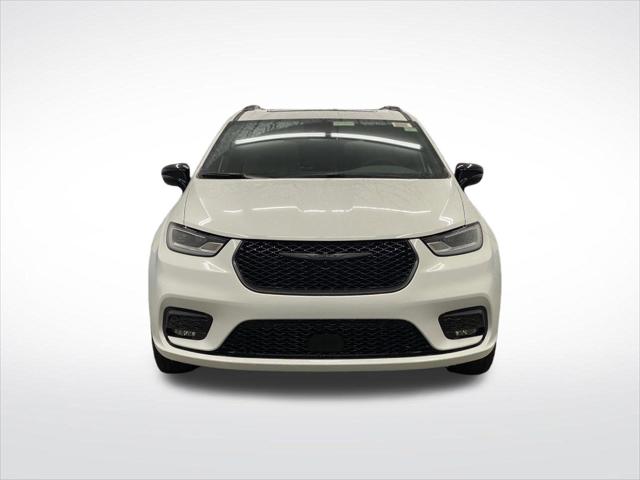 2026 Chrysler Pacifica Limited AWD