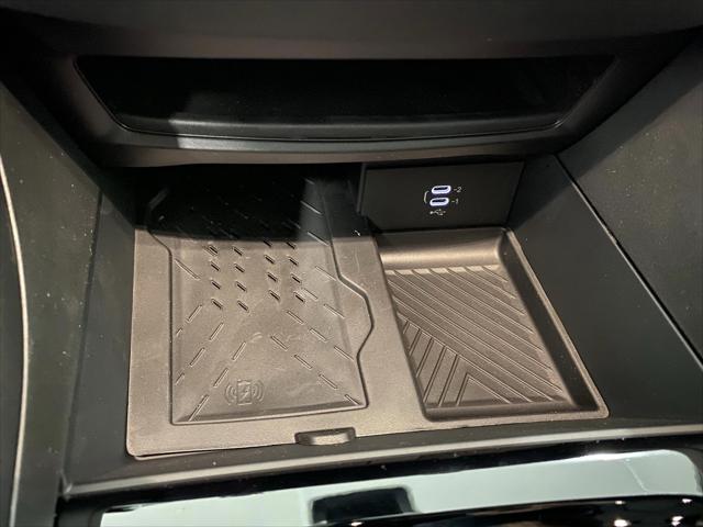 2026 Chrysler Pacifica Limited AWD