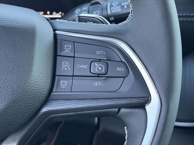 2025 Jeep Grand Cherokee L Altitude X 4x4