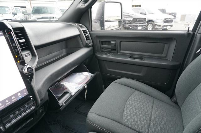 2026 Ram 2500 Tradesman Crew Cab 4x4 8' Box