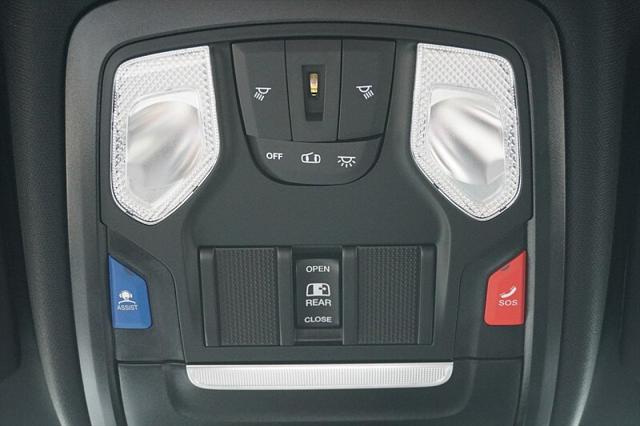 2026 Ram 2500 Tradesman Crew Cab 4x4 8' Box