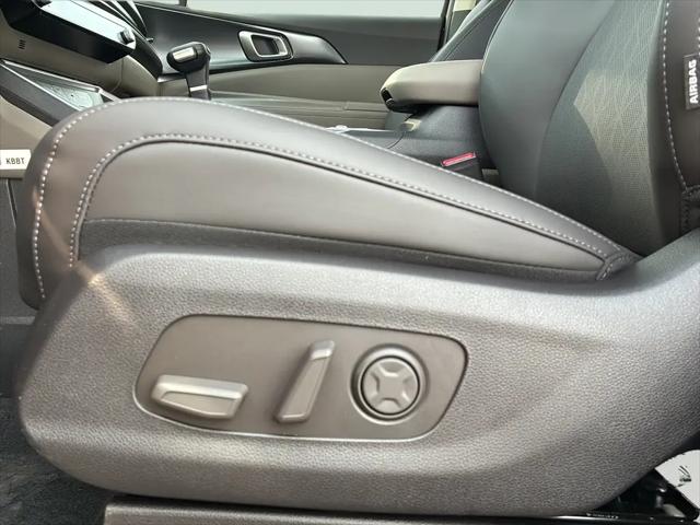 2026 Kia Carnival MPV LXS