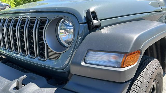 2026 Jeep Wrangler 4-Door Sport
