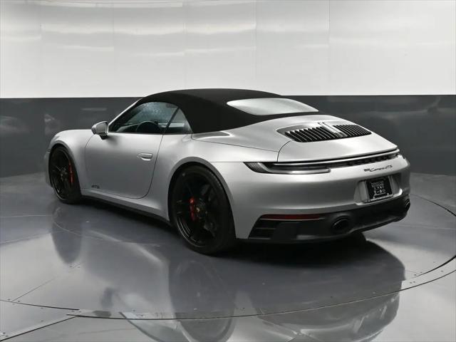 2024 Porsche 911 Carrera GTS Cabriolet