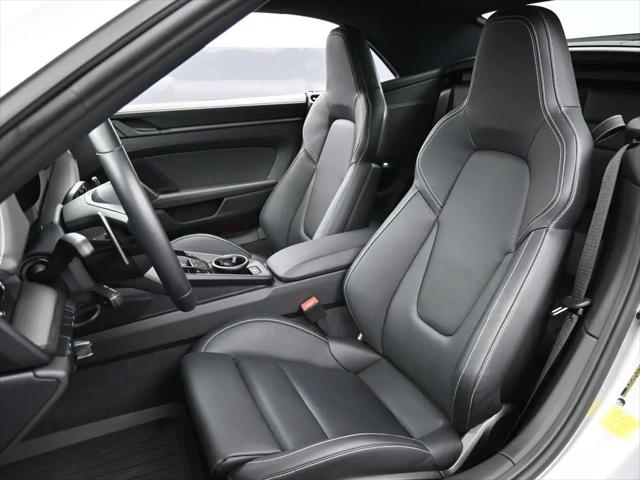 2024 Porsche 911 Carrera GTS Cabriolet