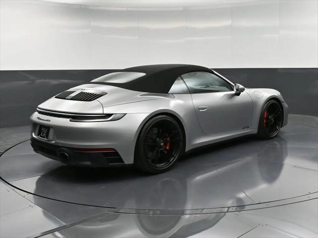 2024 Porsche 911 Carrera GTS Cabriolet