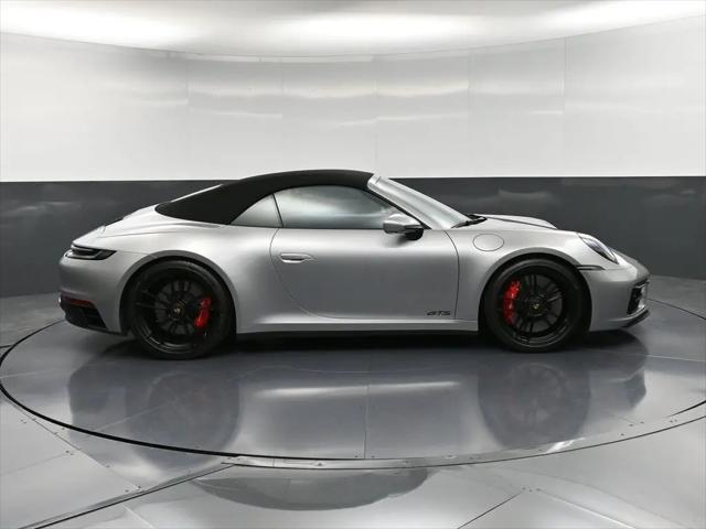 2024 Porsche 911 Carrera GTS Cabriolet