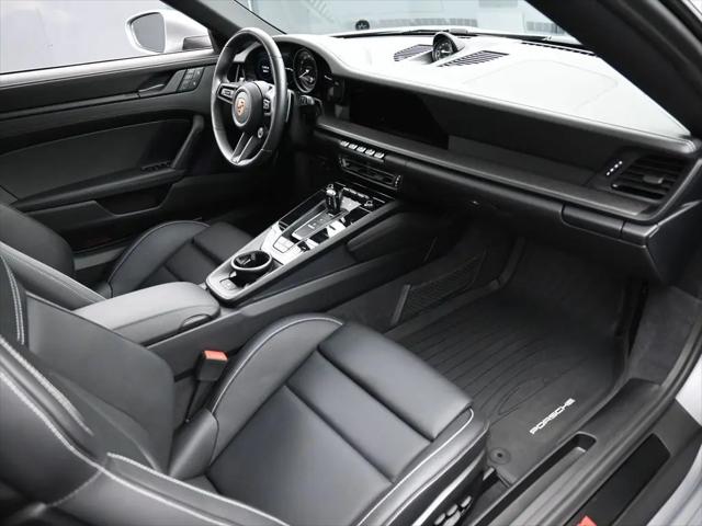 2024 Porsche 911 Carrera GTS Cabriolet