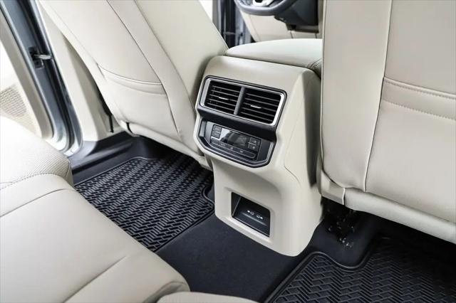 2026 Volkswagen Atlas SE